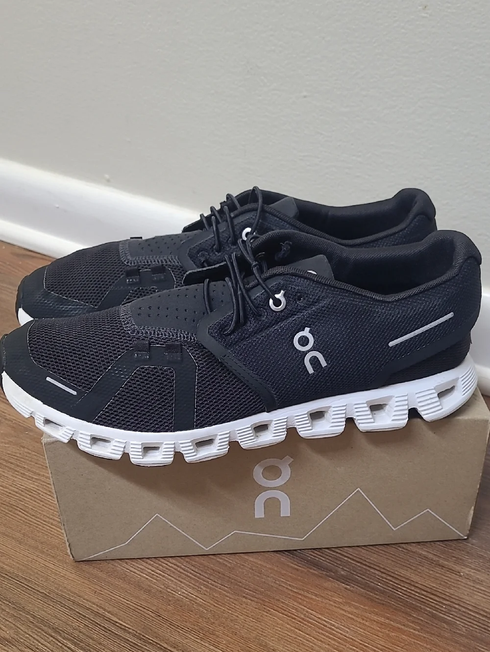 On Running Men's Cloud Sneakers - Black/White used 8.5